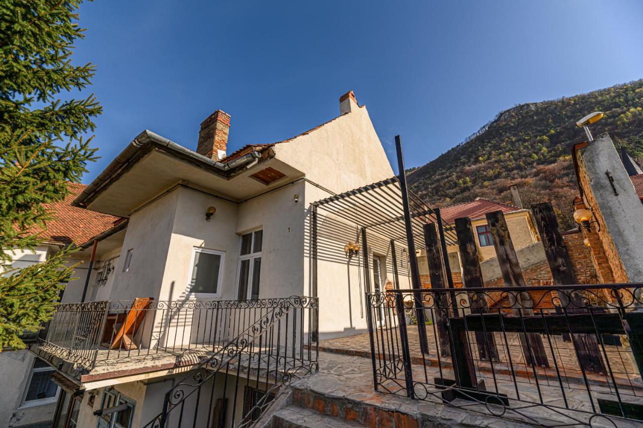 Koa - Goli 2Bdr W Terrace Apartment Brasov Exterior photo